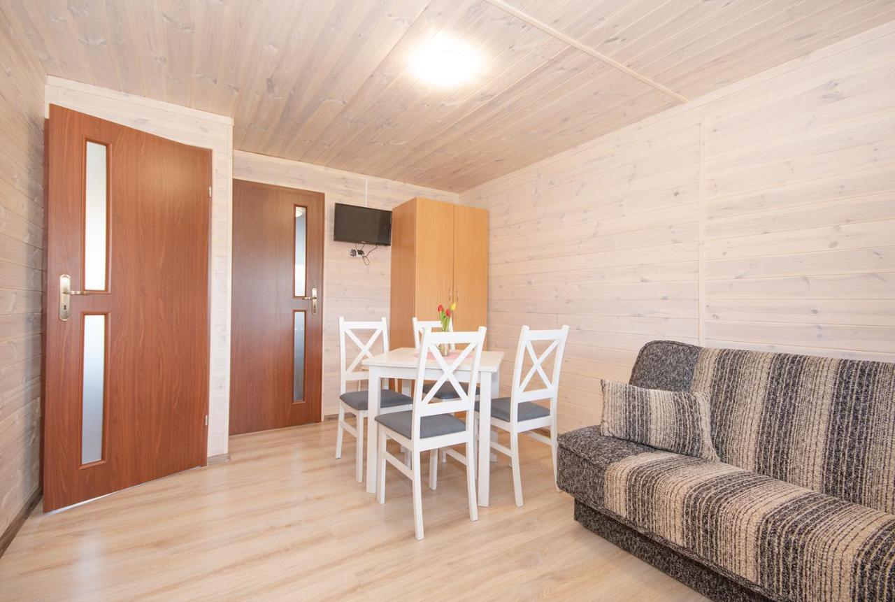 Przyjazna Osada - Domki I Apartamenty Ujście-Darłowskie Eksteriør bilde